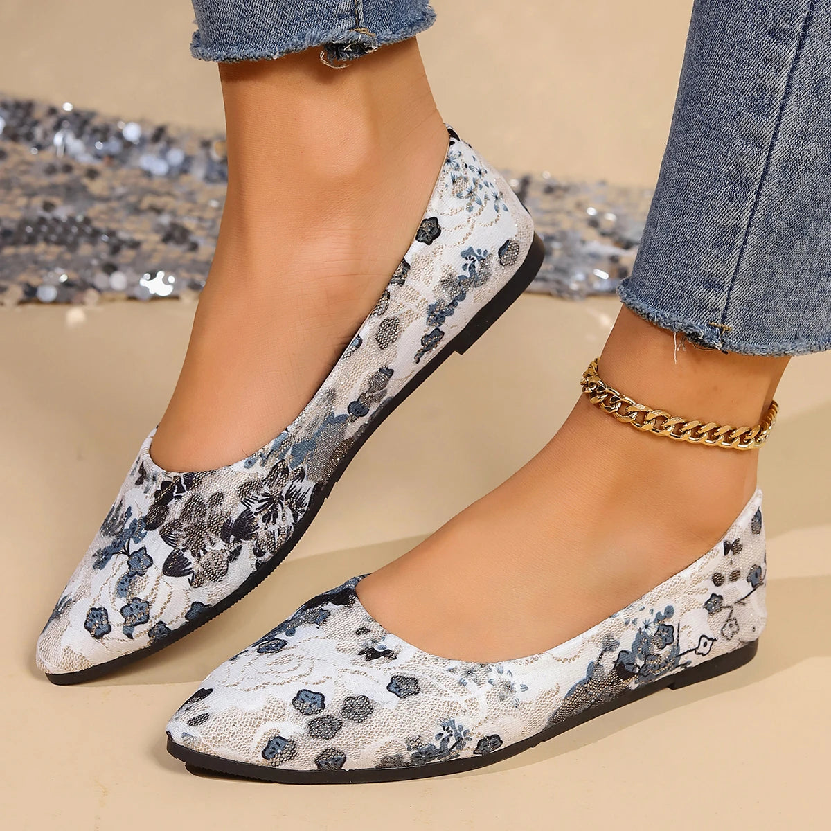Soft-soled Flat Shoes Retro Pointed - Hiddengem