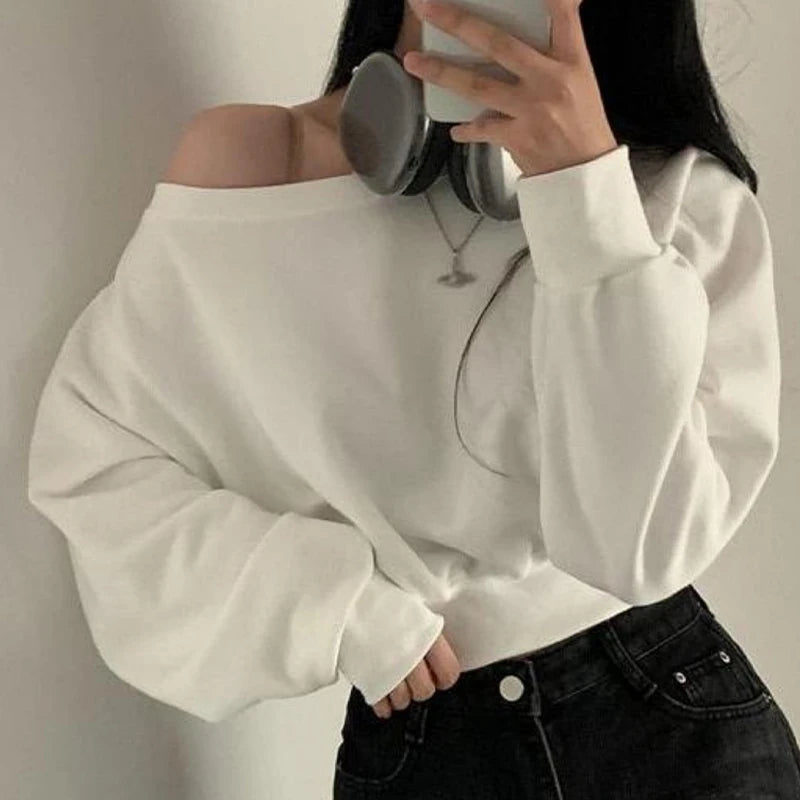 Streetwear Off-shoulder Sweater - Hiddengem