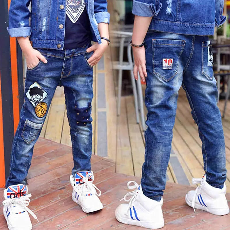 Skinny Jeans, young men Streetwear