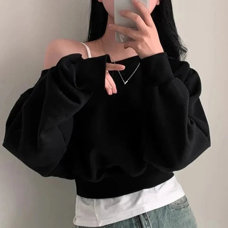 Streetwear Off-shoulder Sweater - Hiddengem