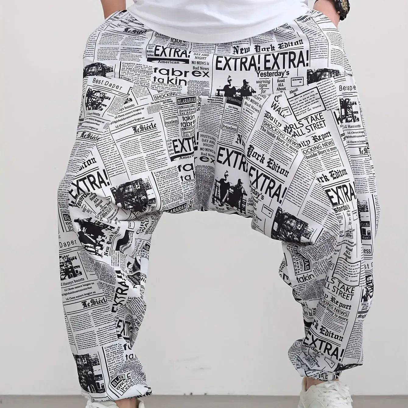 Men's newspaper printing - ultra loose jogging pants